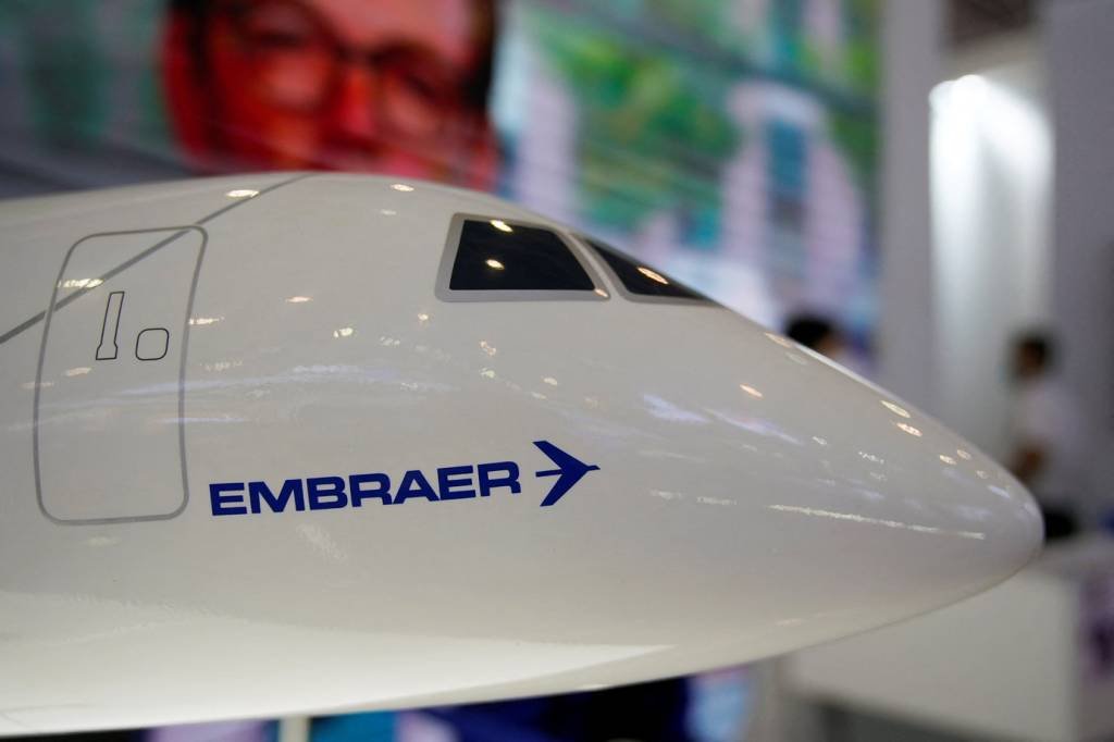 Embraer (EMBR3): Menor entrega de aeronaves derruba lucro e receita do 2º tri