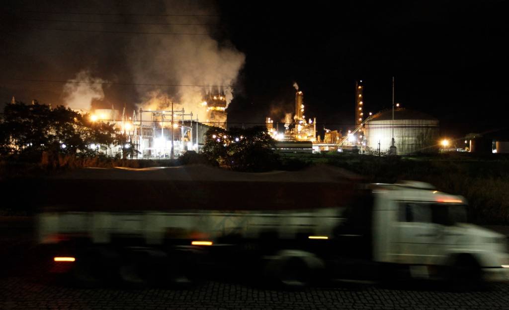 Unigel compra gás natural da Petrobras e Shell para fábricas