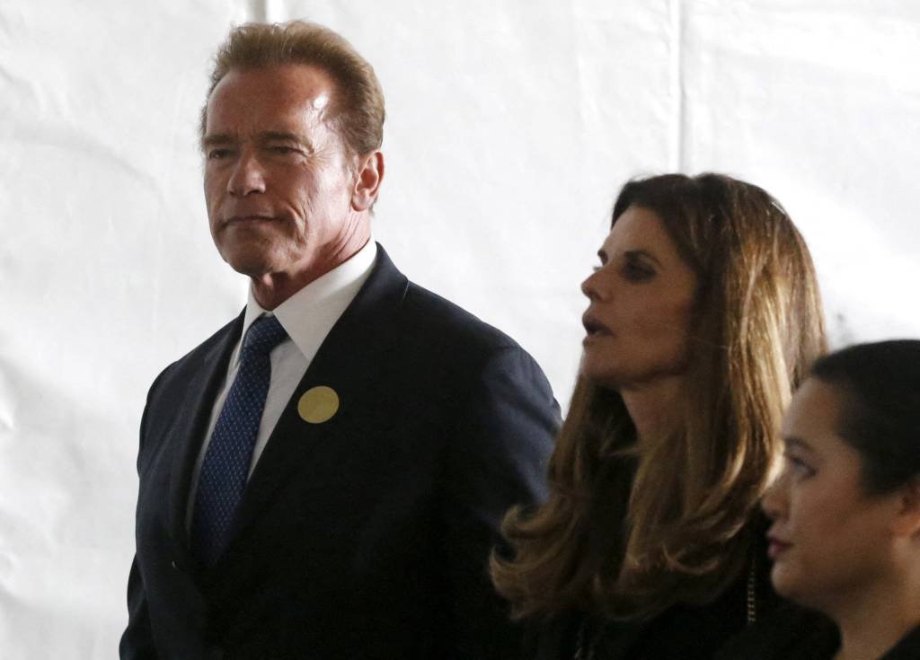 Arnold Schwarzenegger e Maria Shriver se divorciam