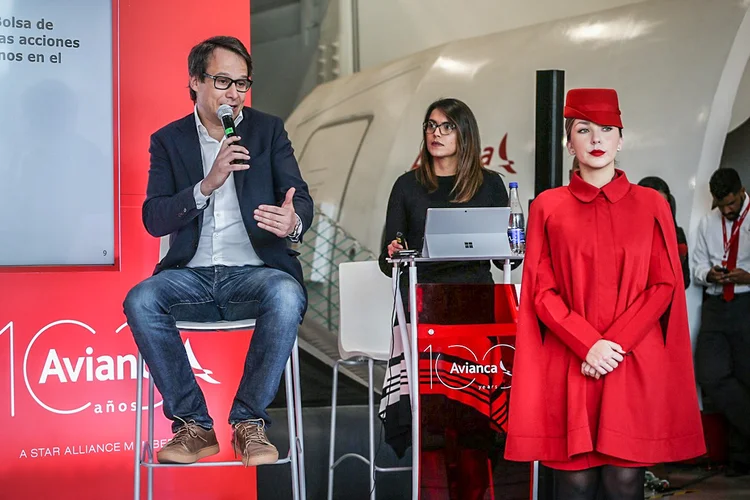 Adrian Neuhauser, agora CEO da Avianca Group International, durante uma entrevista coletiva no centro de treinamento operacional da empresa em Bogotá, Colômbia, 29 de agosto de 2019. (Bloomberg/Bloomberg)