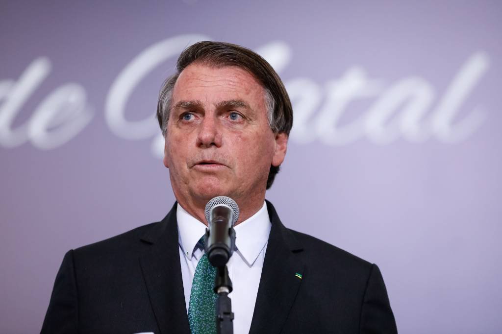 Bolsonaro: solução 'parcial' para Refis a pequenas empresas deve sair hoje