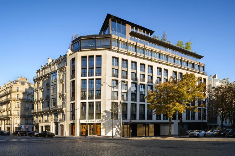 Fachada do Bvlgari Hotel Paris, inaugurado ontem (2). (Bvlgari/Divulgação)