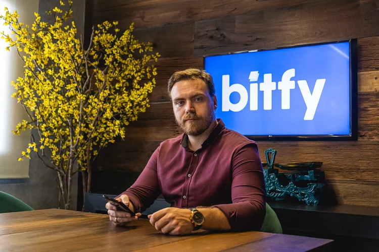 Carteira multiuso Bitfy vai integrar rede Algorando à sua plataforma (Bitfy/Divulgação)