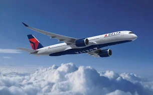 Avião da Delta faz pouso de emergência nos EUA depois de servir comida mofada