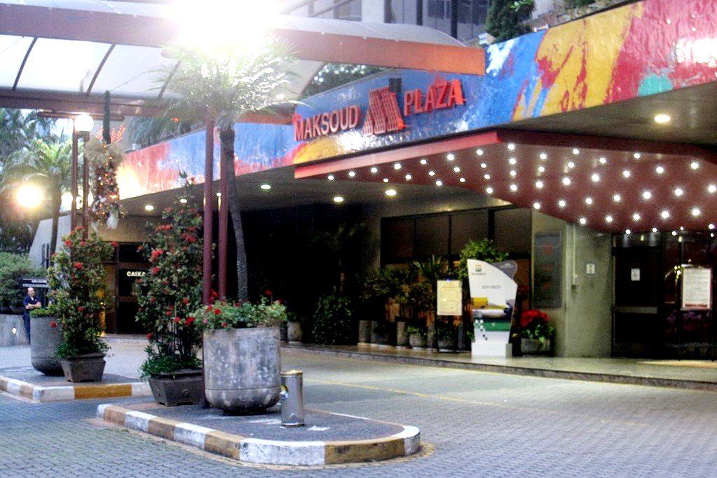 Hotel Maksoud Plaza fecha as portas e tem prédio vendido