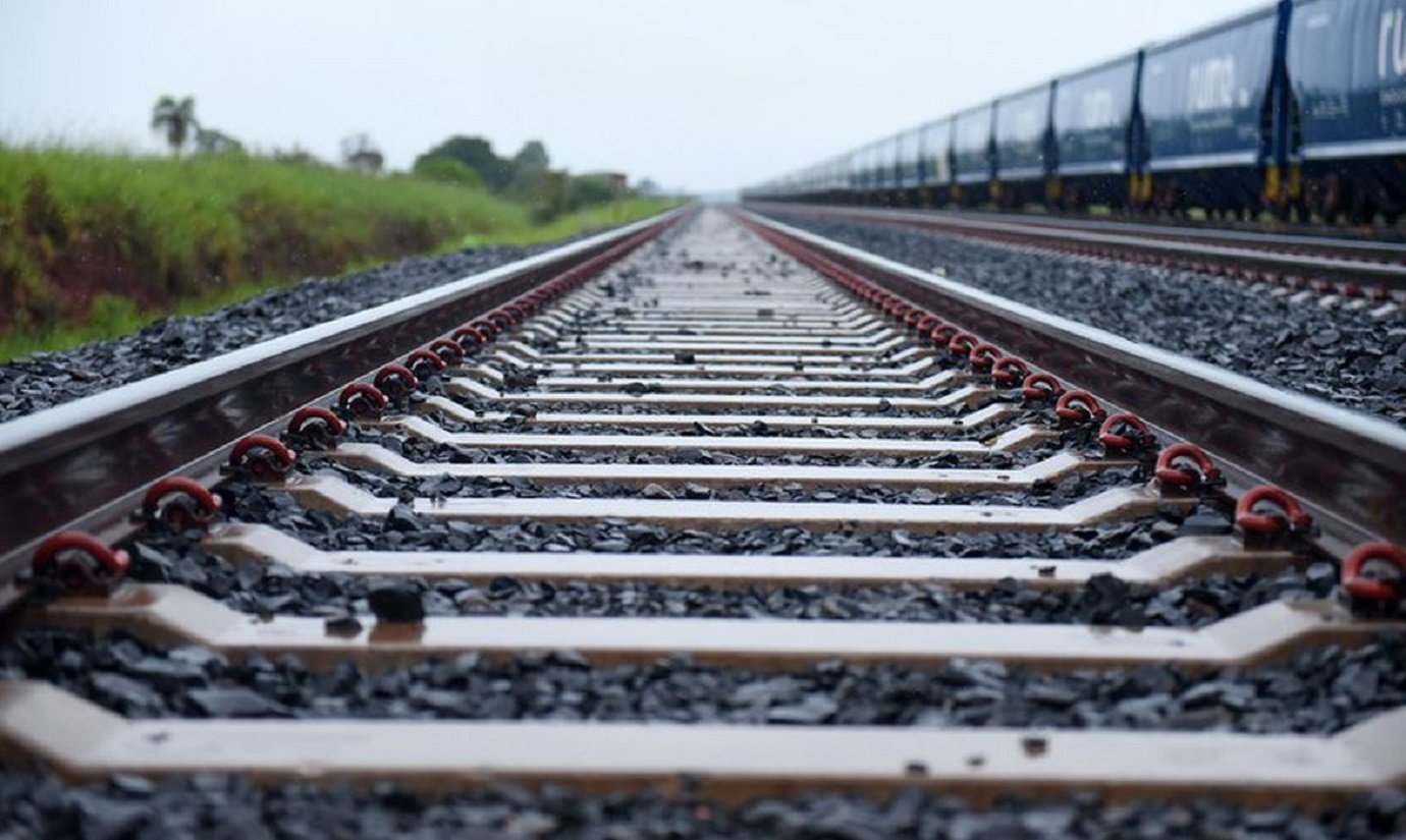 Empresa ferroviária é condenada a pagar R$ 9,2 mi por 'cemitério de vagões' em SP