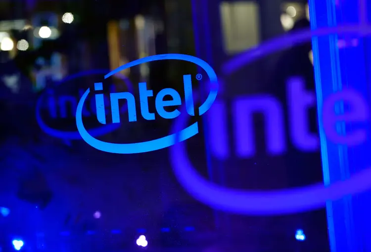 Intel: ações operavam em queda no pré-market  (David Becker / Colaborador/Getty Images)