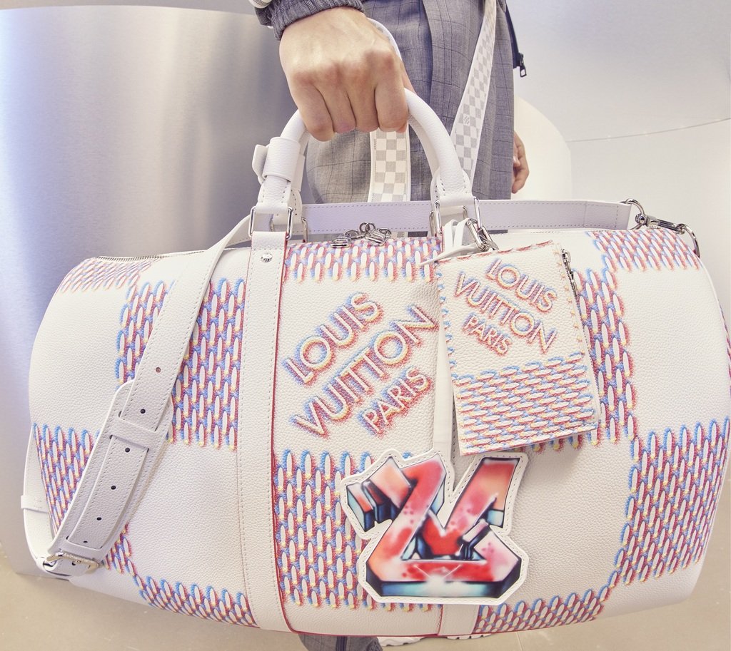 Louis Vuitton apresenta nova coleção por Virgil Abloh