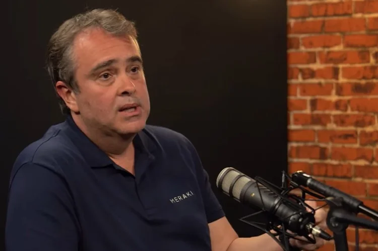 Roberto Reis, sócio-fundador da gestora Meraki Capital, no videocast Clube, da EXAME Invest (Reprodução/Exame)