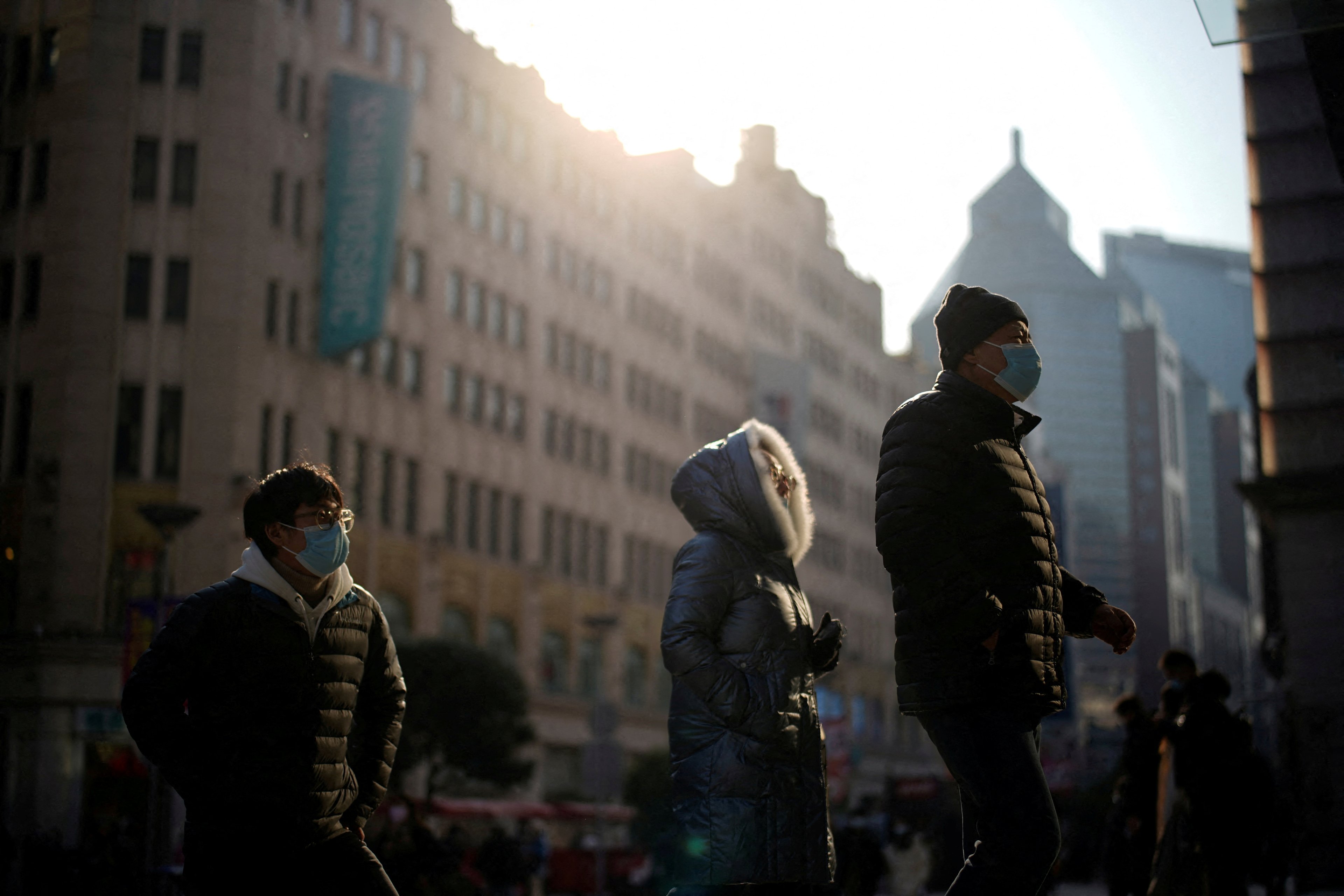 China tem pior semana de Covid-19 desde controle da epidemia original
