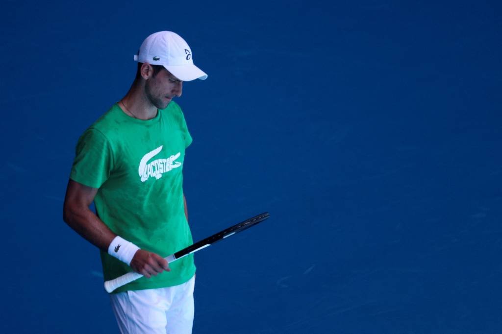 No sorteio do Aberto da Austrália, Djokovic ainda pode ser expulso do país