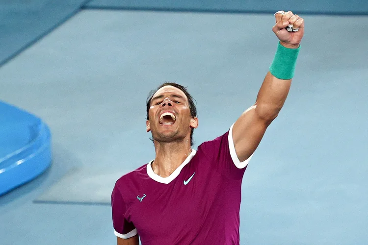 Rafael Nadal em comemoração após derrotar Matteo Berrettini no Aberto da Austrália, em janeiro deste ano (Loren Elliott/Reuters)
