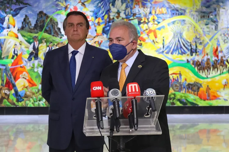 STF: a notícia-crime pede a investigação do presidente Jair Bolsonaro e do ministro da Saúde, Marcelo Queiroga, por suposta prevaricação quanto à inclusão de crianças no programa de imunização (Valdenio Vieira/PR/Flickr)