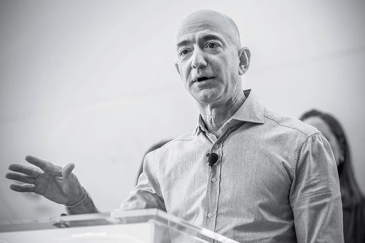 Jeff Bezos, fundador da Amazon, está envolvido em polêmica na compra de casa de empresário brasileiro em Miami. (Leonard Ortiz/Getty Images)