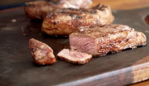 Imagem referente à matéria: Produtores pedem que carne brasileira seja vetada nos EUA: 'tarifas não são suficientes'