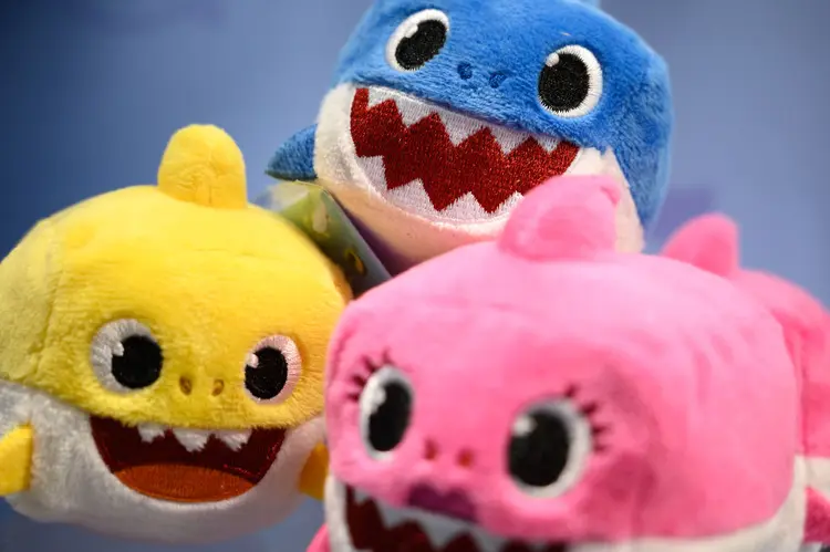 Brinquedos dos personagens de Baby Shark (Leon Neal / Equipe/Getty Images)