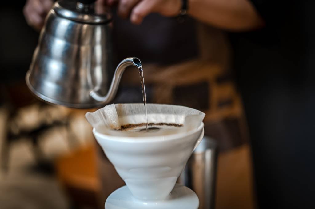 A pausa para o cafezinho faz bem para o coração, diz estudo
