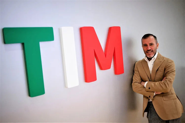 Pietro Labriola: executivo era CEO da Tim desde 2019 (Guglielmo Mangiapane/Reuters)