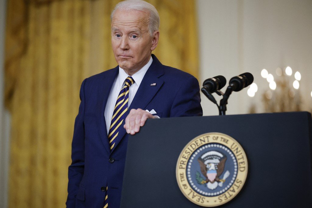 Biden celebra dado de inflação dos EUA e vê economia 'no caminho certo'