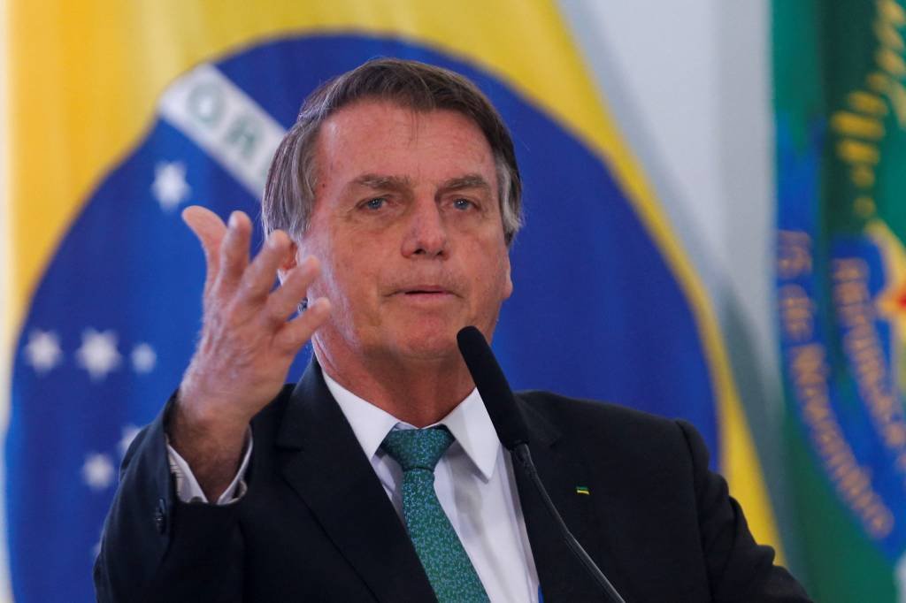 Bolsonaro: Em quase meia hora de discurso, o presidente atacou adversários e falou das "consequências" de elegerem algum dos seus adversários, acusando todos de corrupção (Adriano Machado/Reuters)