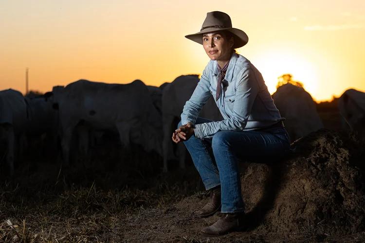 A agropecuária brasileira se mostra cada vez mais moderna e sustentável ─ e bons exemplos não faltam, como a fazenda da produtora rural Carmen Perez  (JBS/Divulgação)