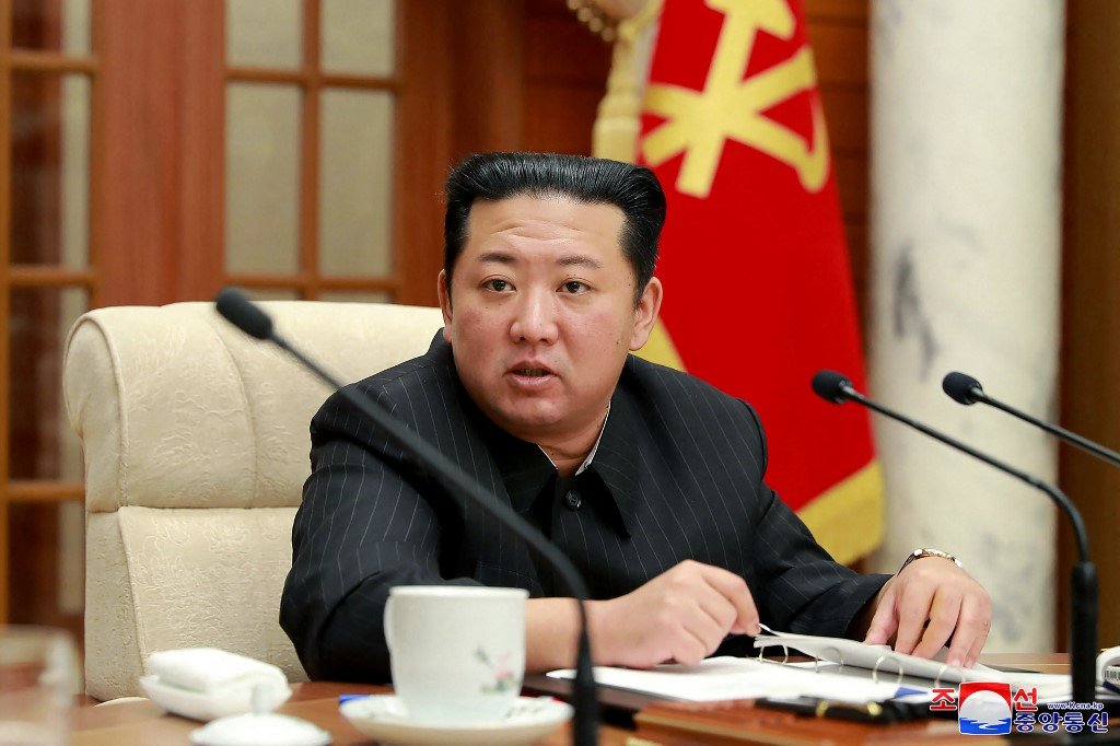 Kim Jong-un afirma que Coreia do Norte terá força nuclear mais poderosa do mundo