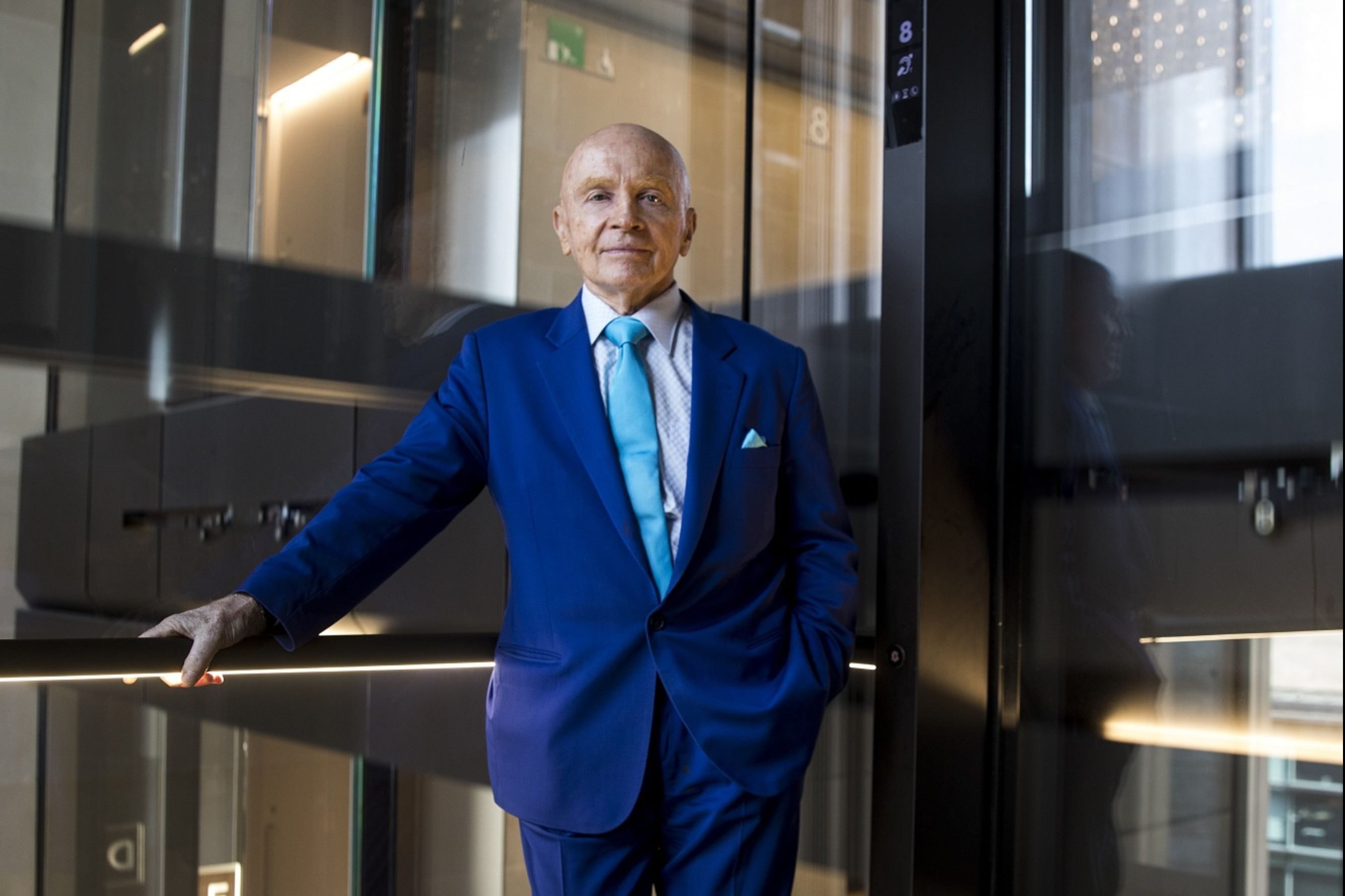 As 3 ações na carteira de Mark Mobius e sua aposta nas eleições