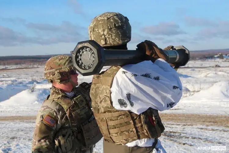 Exército norte-americano em região da Ucrânia. (The Ukrainian Ground Forces/Handout/Reuters)