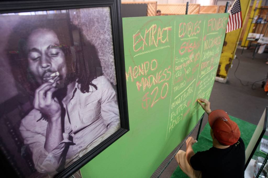 Bob Marley: filha e neto do cantor inauguram exposição em Londres