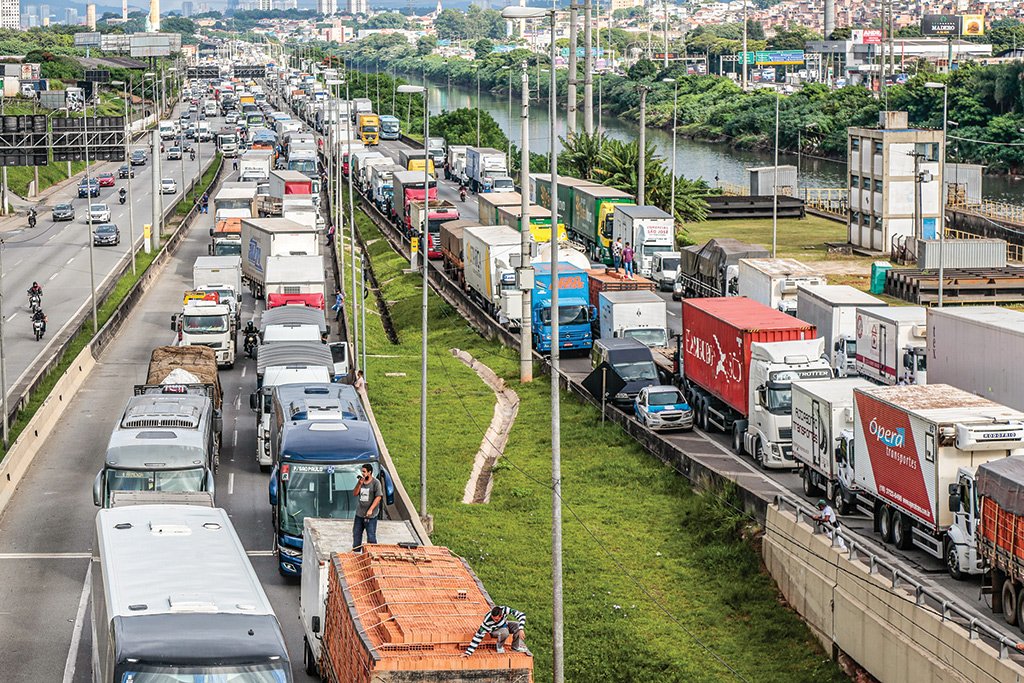 Protesto de caminhoneiros em São Paulo: categoria vai receber auxílio (Miguel Schincariol/AFP/Getty Images)