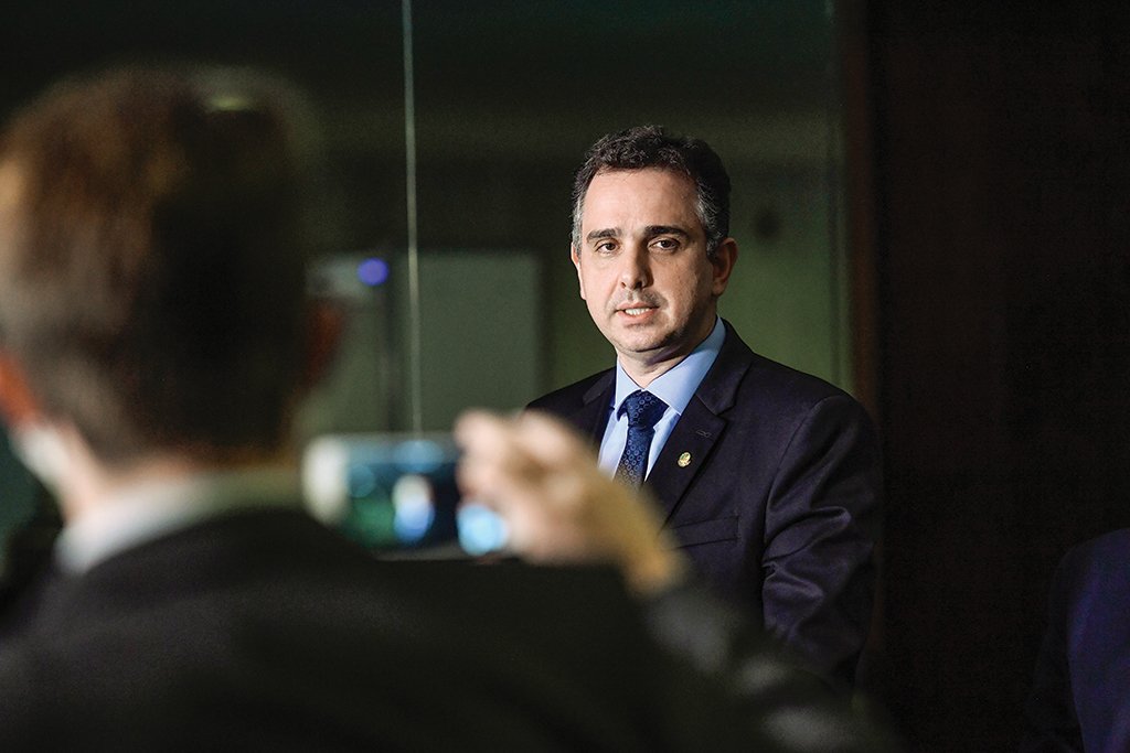 Pacheco desiste de candidatura à presidência pelo PSD