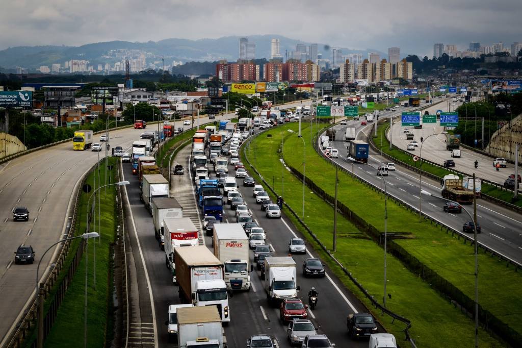 Tarifa de pedágio das rodovias paulistas tem aumento a partir deste sábado; veja valores