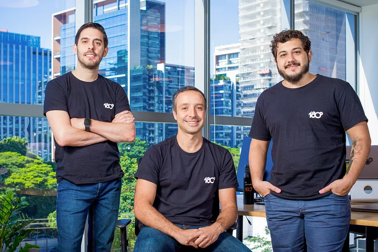 Alex Korner, Mauro D'Ancona e Franco Lamping, fundadores da 180º Seguros (Tiago Queiroz/Divulgação)