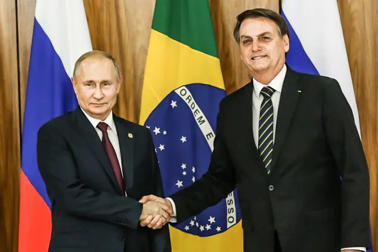 Putin e Bolsonaro em encontro em novembro de 2019 (Mikhail Svetlov/Getty Images)