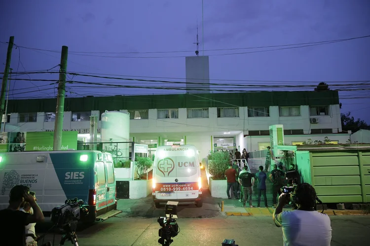 Argentina: Vítimas, incluindo homens na faixa de 30 a 40 anos, teriam sofrido violentas convulsões e súbitos ataques cardíacos, de acordo com relatórios médicos citados pela imprensa (EMILIANO LASALVIA/AFP/Reuters)