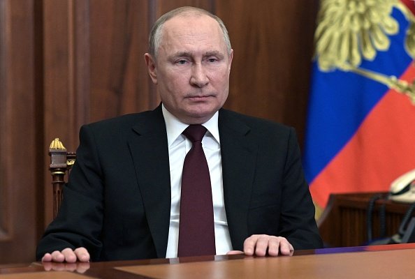 Presidente da Rússia, Vladimir Putin: tropas do país intensificam ataques em torno da capital ucraniana (Alexey Nikolsky/Sputnik/AFP/Getty Images)