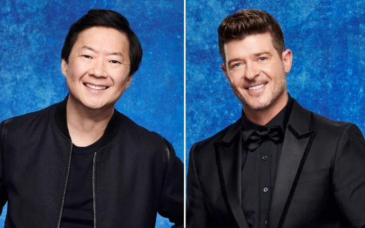 Ken Jeong (esq.) e Robin Thicke (dir.) são jurados do The Masked Singer (Fox/Divulgação)