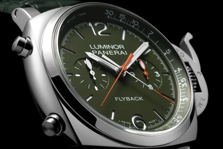 PANERAI LUMINOR CHRONO FLYBACK VERDE MILITARE - PAM01296. (Panerai/Divulgação)