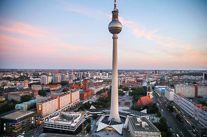 Berlim, capital da Alemanha: país é o 4º do mundo a receber o maior número de estudantes internacionais e tem bolsas a estudantes brasileiros (Sean Gallup/Getty Images)