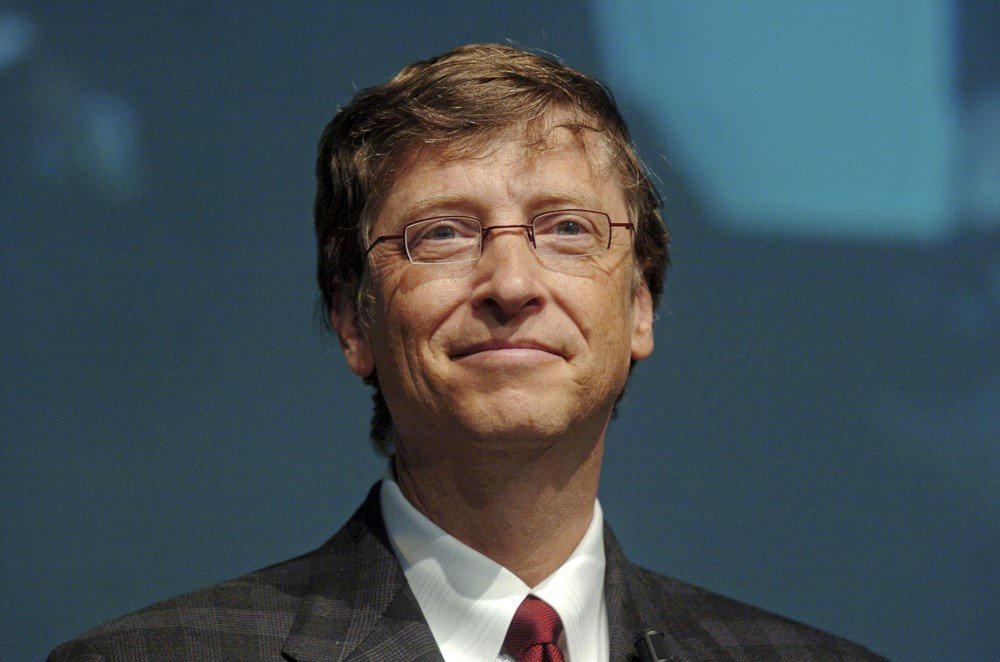 A Microsoft, empresa criada por Bill Gates, investiu nada mais nada menos do que R$ 100 milhões de reais na mesma aposta digital acreditando que ela poderá se multiplicar daqui pra frente. (Forbes/Reprodução)