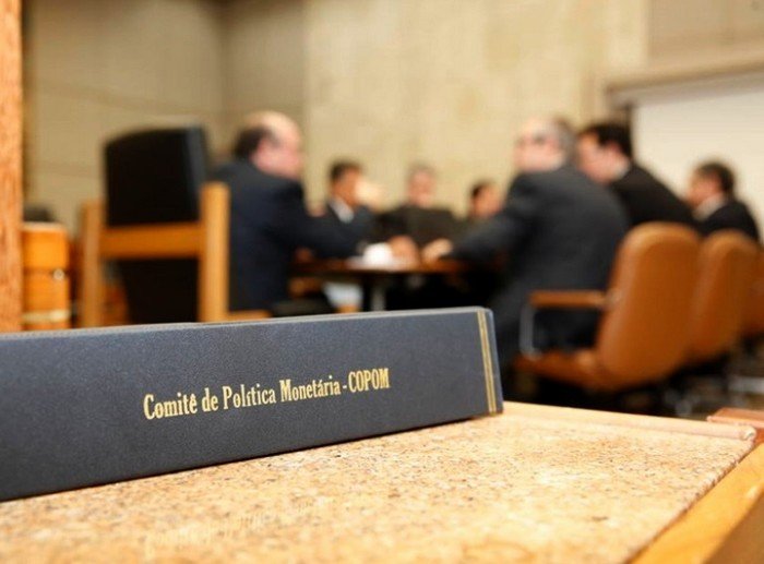 Ata do Copom deve trazer mais detalhes sobre consenso para interromper corte de juros