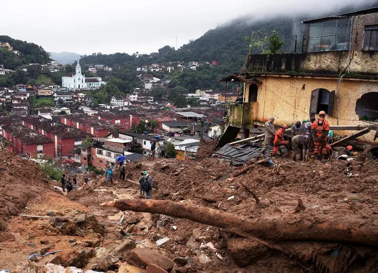Tragédia em Petrópolis: temporal causa destruição e deixa mortos 16/2/2022 (CARL DE SOUZA/AFP)