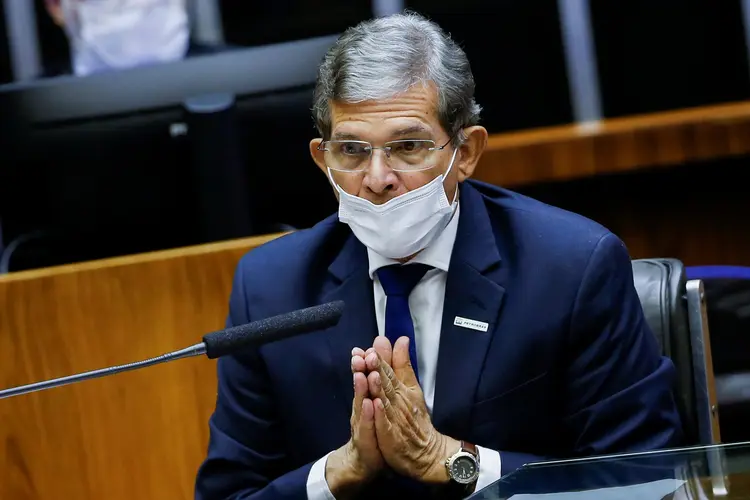 Petrobras: a estatal atende mais de 70% do mercado de derivados e o restante é abastecido por empresas privadas (adriano Machado/Reuters)