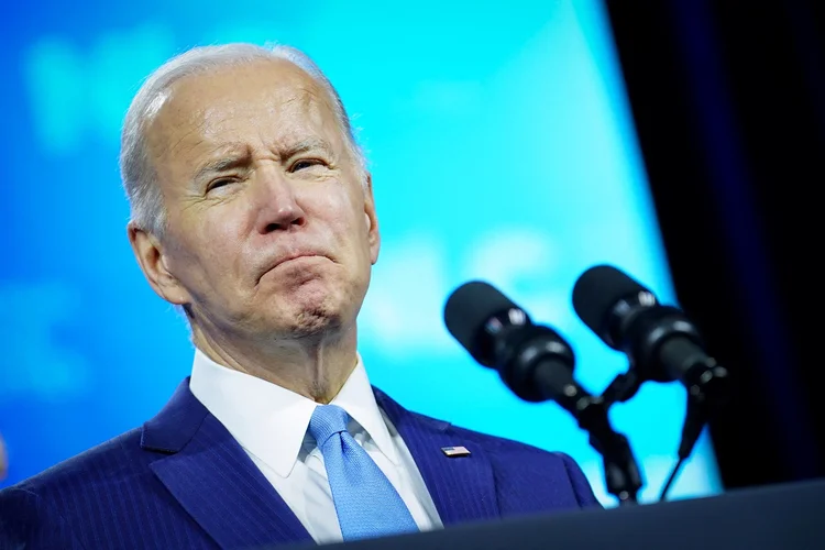 Biden: presidente americano afirmou que empresas como Ford e Intel estão criando vagas nos EUA (Sarah Silbiger/Reuters)