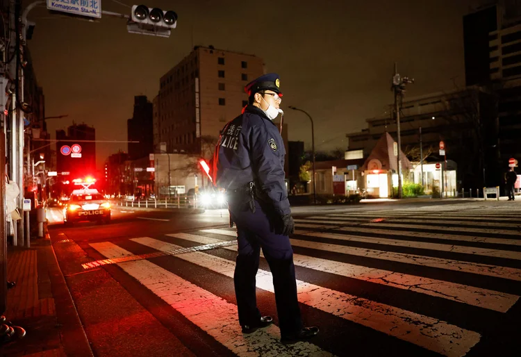 O terremoto foi sentido em Tóquio, a cerca de 275 quilômetros de distância. (Issei Kato/Reuters)