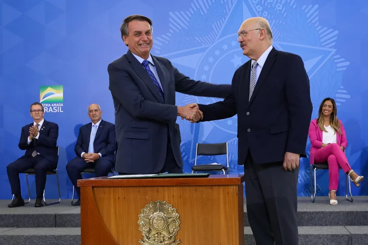 Ministro da Educação, Milton Ribeiro, e Jair Bolsonaro (Clauber Cleber Caetano/PR/Flickr)