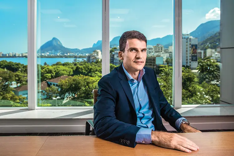 Leonardo Linhares, sócio e diretor executivo da SPX, responsável pela área de ações, no escritório da gestora no Rio (Leandro Fonseca/Exame)