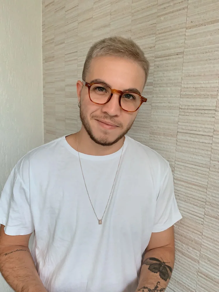 Alex Kiyohara, homem trans de 25 anos, estrela campanha de O Boticário (O Boticário/Divulgação)