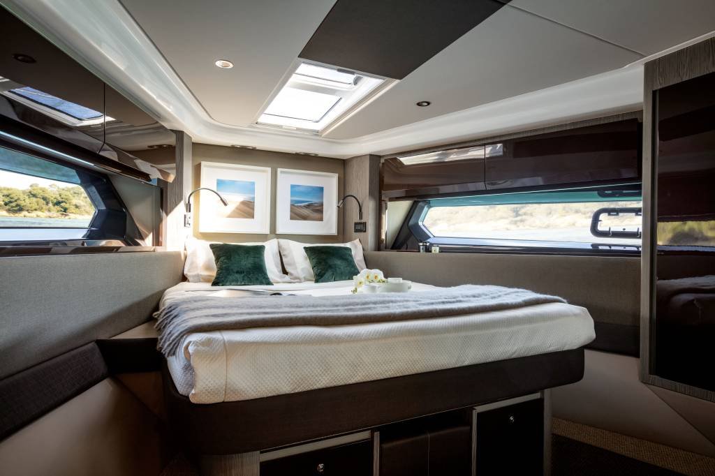 Atlantis 51 Master Cabin