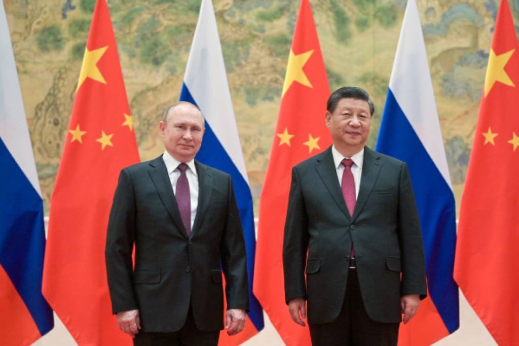 "Nova era": Xi deixa a Rússia após reunião com Putin